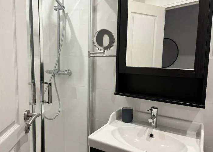 La Marina Du Bonheur